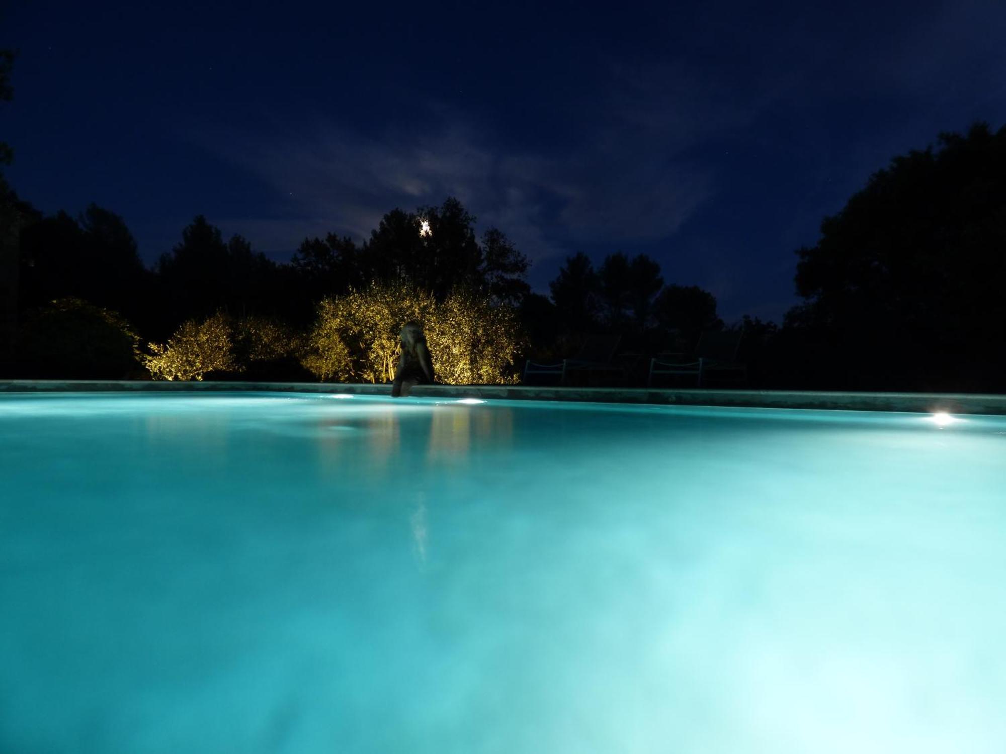 La Bergerie Des Colles Bed & Breakfast Entrecasteaux Екстериор снимка